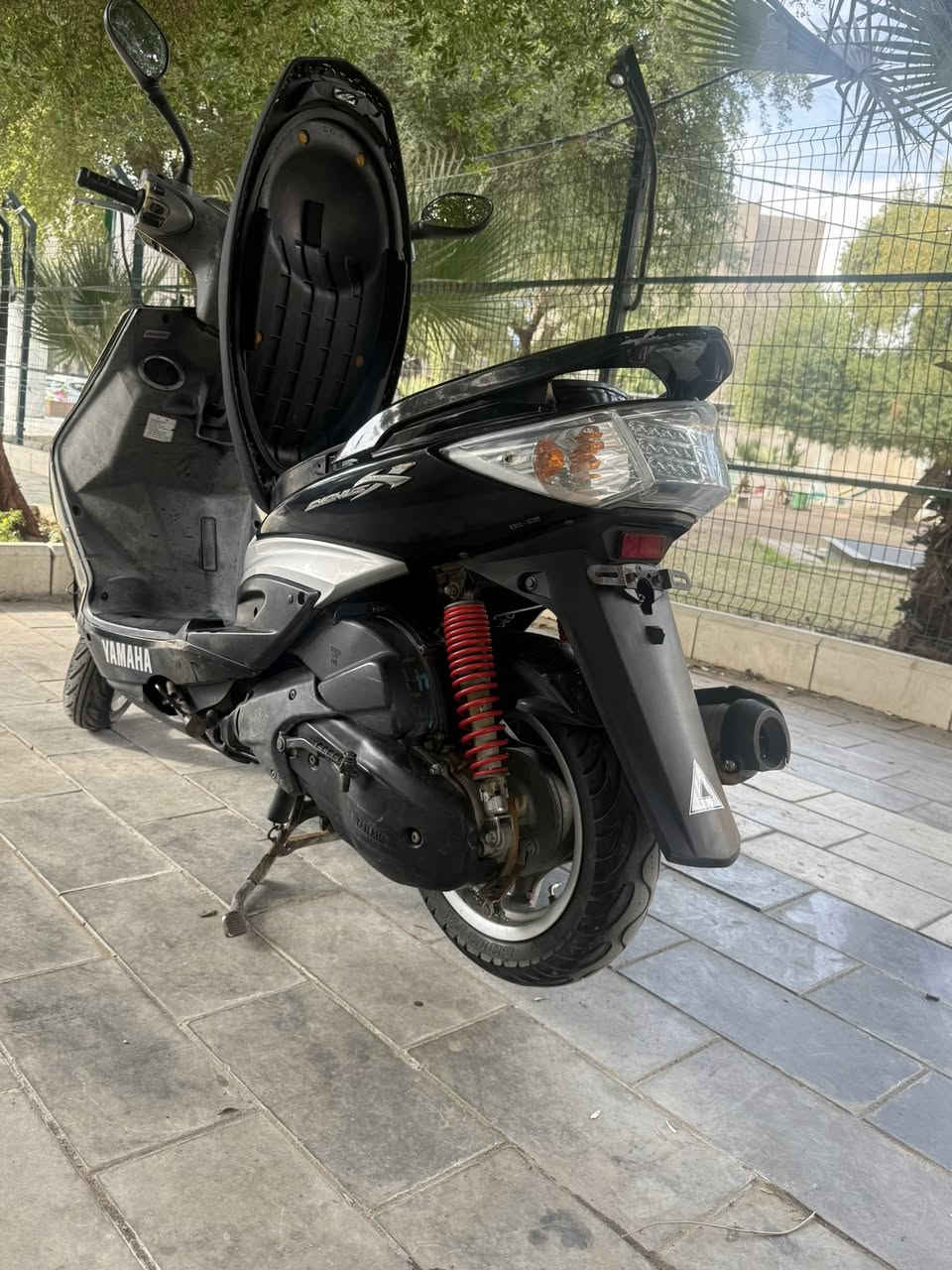 السلام عليكم للبيع سكنس ماشيه ١٤ الف شرط الفحص فحل نوزل خطين الحديث دراجه جديده مال رمبه مكفوله حديث  مكينه ناعمه كفرات اصليه شلعه معدل خير من الله دراجه جديده او حلوه ما بيها اي نقص مال جناي مكان بغداد السعر"900وبيهه مجال قليل
اي أستفسار ***********
