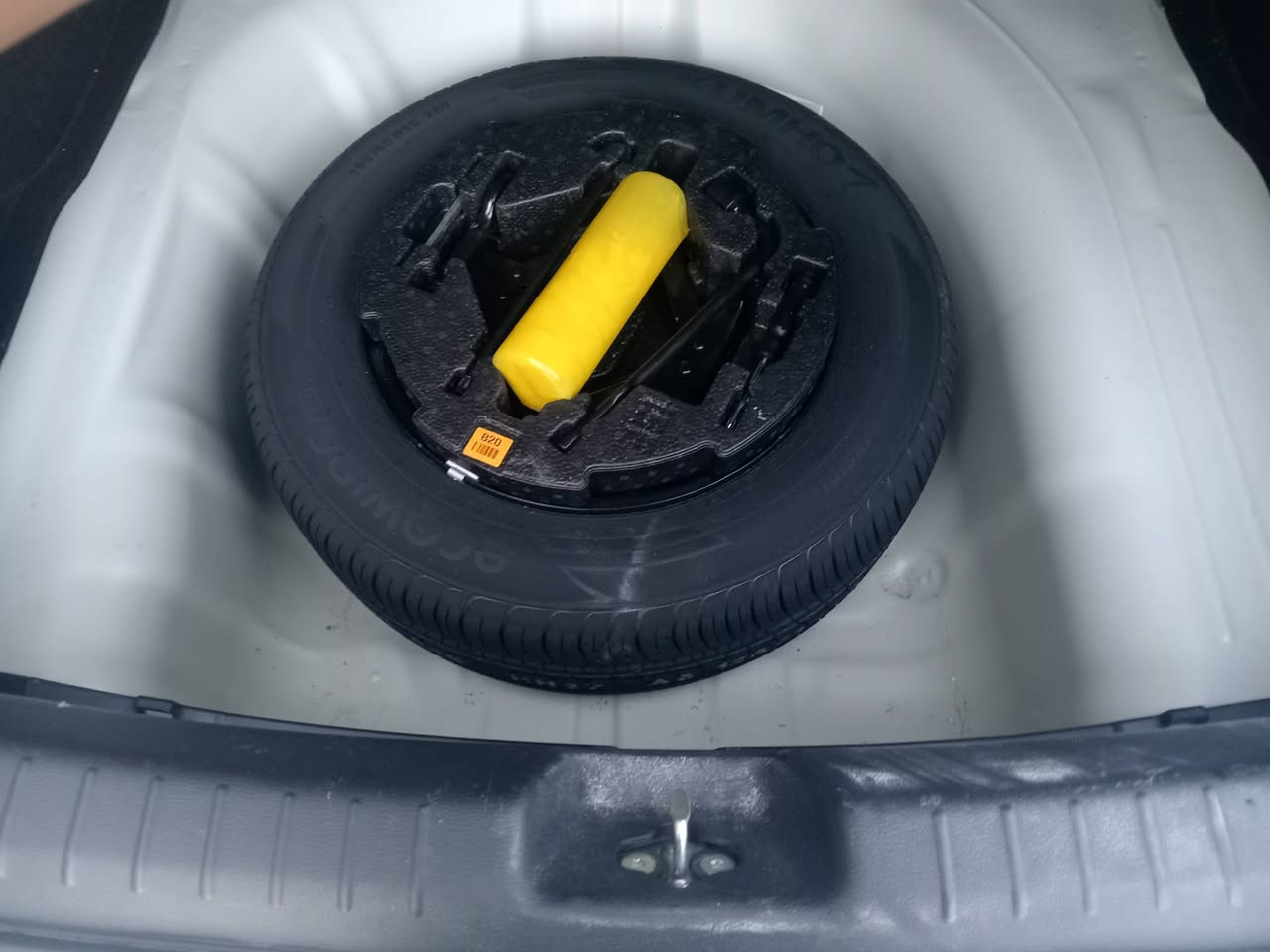 سلام عليكم كيا سيراتو 2024مكينة2000دوش كفالة عامة هزة رقم سنوية كولة جديد ماشية 33 السيارة جديدة مدوشمة أرضية وكشنات مكاني بغداد***********
