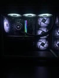 🔹 المعالج: Core i5 الجيل 14 🔹 كرت الشاشة: RTX 4060 🔹 الرام: 16GB DDR4 ...