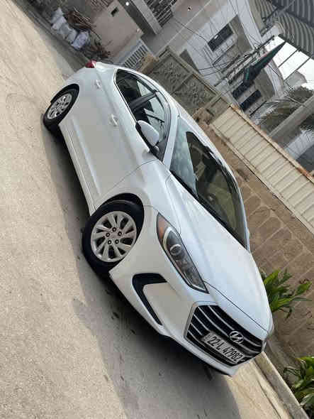 هونداي النترة موديل 2018 وارد امريكي حادثهة موضح بلصور جدا بسيط بدون اي دواخل لا لغد ولا شاصي ولا بدنة 
كلهة ليبل واحد 
بدون ايرباك 
السيارة غير حادث امريكة مكفولة من اي حادث بلعراق
صور الحادث بلمنشور 

كير محرك بلاديات ع وضع الشركة ممفتوحات 
حجم المحرك 2000 دوش 
كير اوتماتيك 6 نمر اي تي 
تبريد شغال 
ماشية ٩٥
3انضمة قيادة 

رقم اربيل بسمي قبل شهرين جددت هزة وسنوية جديدة 

السعر 127 بيهة مجال ***********
