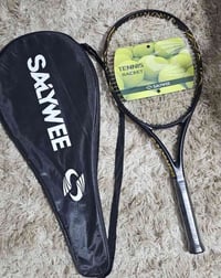 مضرب سالوي جديد غير مستعمل  الاستفسار واتساب 07824519809