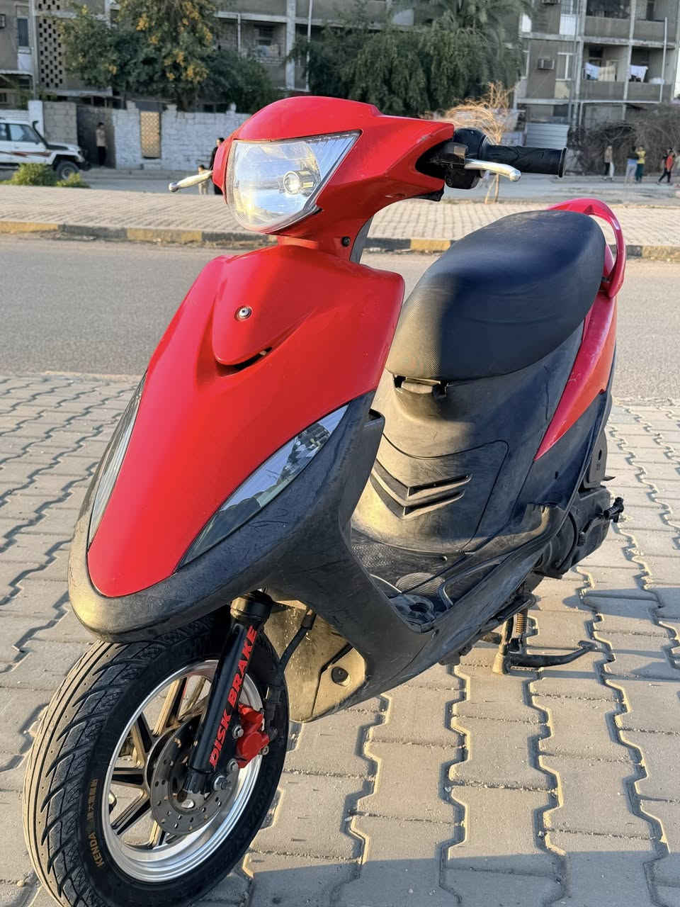 السلام عليكم
ماكس عدله  صارلها 3 اشهر نازله رمبه بلاي 49 برغي مامفتوح جيب وياك 100 فيتر
  
ماشيه 46،000
السعر خاص


**إذا كنت صاحب هذا الإعلان وتريد حذفه لأي سبب، رجاءا أرسل رسالة إلى الدعم الفني**