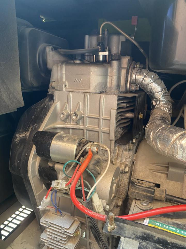 مولدة كاتم 45 امبير استعمال اقل من شهر للأستفسار الاتصال ***********
