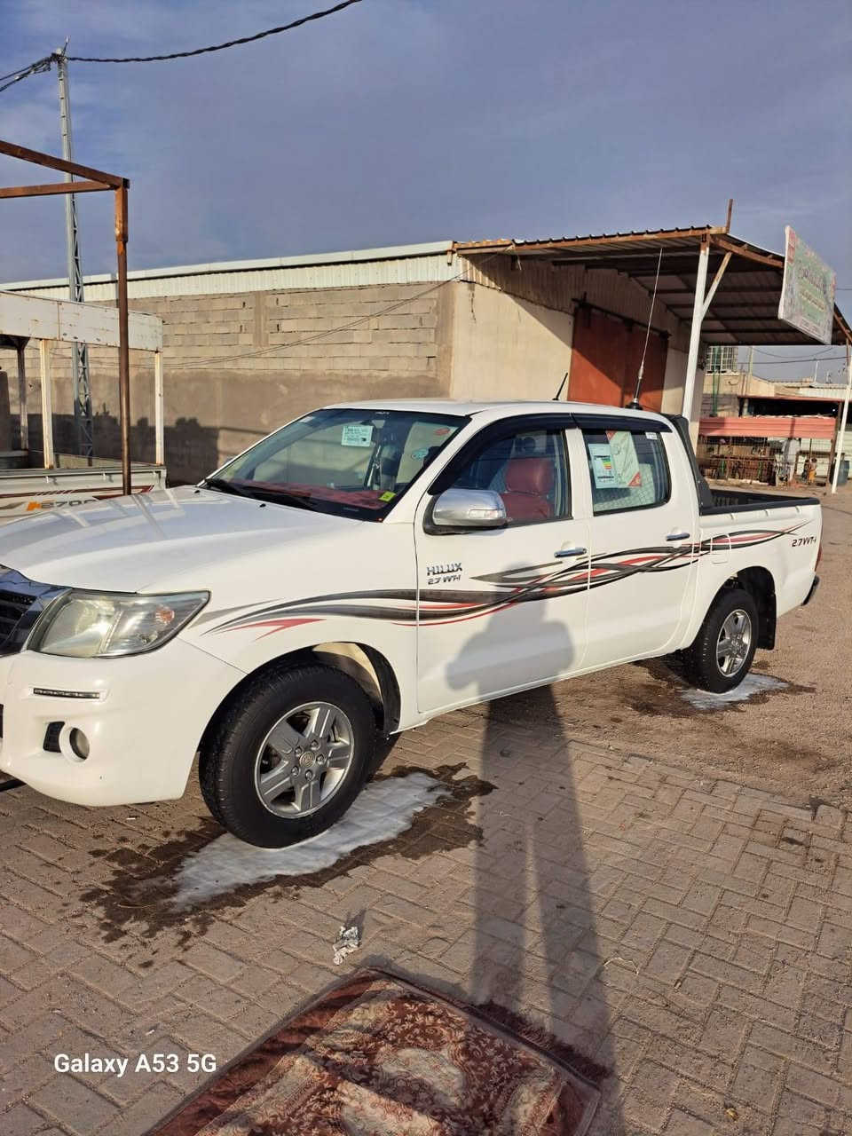 هايلوكس موديل 2015 رقم سليمانيه الدولي راعيهه بالبصره سياره كفاله من الصبغ عدا بارد قليل مكينه ما مفتوحه  للأستفسار  ***********
