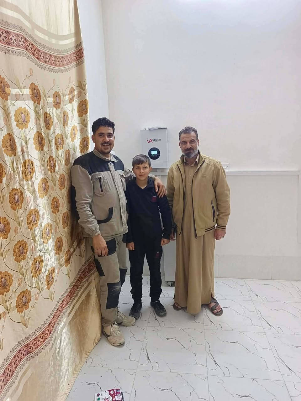 اليمان... الجودة والضمان #واحد_عراق 
🔰 مكتب اليمـان للطاقة الشمسية ⚡
✅ يتوفر تنصيب / صيانة / تركيب / تجهيز / برمجة انفرتر وكل ما يخص الطاقة الشمسية النظيفة لدى مكتب اليمـان للطاقة الشمسية  
 انفرترات ضمان مدة سنة استبدال وليس صيانة
الواح 600 W وليس اقل 
بطاريات ليثيوم خلايا  EVE وهي افضل انواع الليثيوم من ماركة فليستي و genx green و SKE  وليست BYD ومعاد 

اما بخصوص الاسعار فنحن افضل من نوفر المنظومات وباقل الاسعار 

🔹 قواعد حديد مغلون ضد الصدأ 
🔹 قواطع حماية للتيار المستمر DC 
🔹 قواطع حماية للتيار المتناوب AC 
🔹 اسلاك نحاس ثقيل 
لماذا نحن الافضل  ؟ 
بسهولة لان طاقتنا :
✅ مناسبة لتشغيل:
✔️ إنارة كاملة
✔️ ثلاجة
✔️ أجهزة منزلية متعددة
✔️ إمكانية تشغيل أجهزة أكبر بفضل انفرتر انيرن برو وفليستي و كراون 
🔰 مكتب اليمان للطاقة الشمسية
✔️ صيانة دورية 
✔️ جميع اجهزتنا من مناشئ عالمية ممتازة وبضمان لعمر اطول
✔️ اسعارنا تنافسية 
✔️ ضمان وجودة عالية
✔️ تجهيز وتنصيب في جميع محافظات عراقنا الحبيب 🐯

للحجز والاستفسار اتصل على الارقام التالية

بأدارة فارس الحرشات ابو اليمان  

***********
‭
***********
‭
