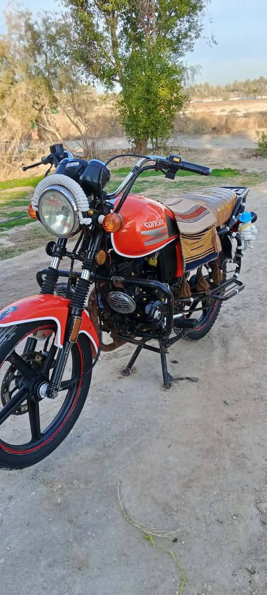 سلام عليكم للبيع مديل 22 اوراق اسكنر دراجه مكفوله من كلشي مكاني بلحله السعر 950 وبيه مجال حك جيه ***********
