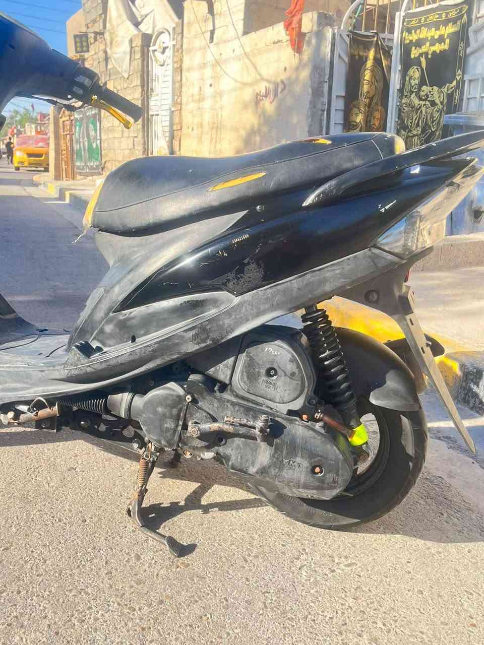 السلام عليكم دراجه للبيع بلاديه 49 كفر بلادي ختم واحد مكان بغداد حي النصر السعر 600 الرقم ***********
