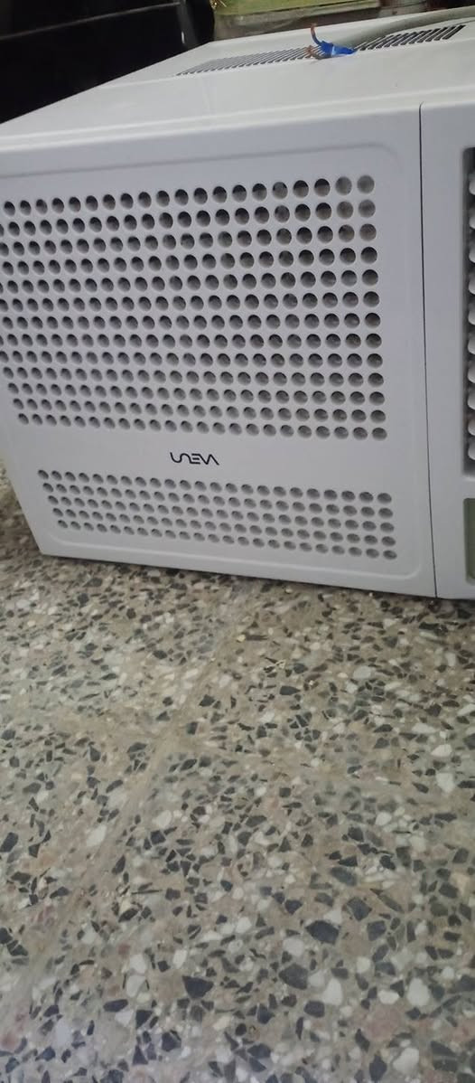 طنين للبيع جدا نضيف تدفىه تبريد
مكان بغداد ***********
