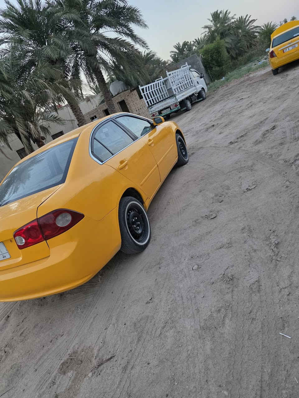 سلام عليكم اوبتما 2008
رقم بابل نكليزي مشروع وطني 
سياره امريكي ضربته بس بنيد ليبل واحد 
تبريد ثلج 🥶
مكينه و كير و كهربائيات جديدة وشغالة
مكينه 2400 
حدادية جديدة
تايرات جديدة.         السعر98 وبيها مجال 
سيارة جاهزة مكانها ناصريه سوق الشيوخ
***********
