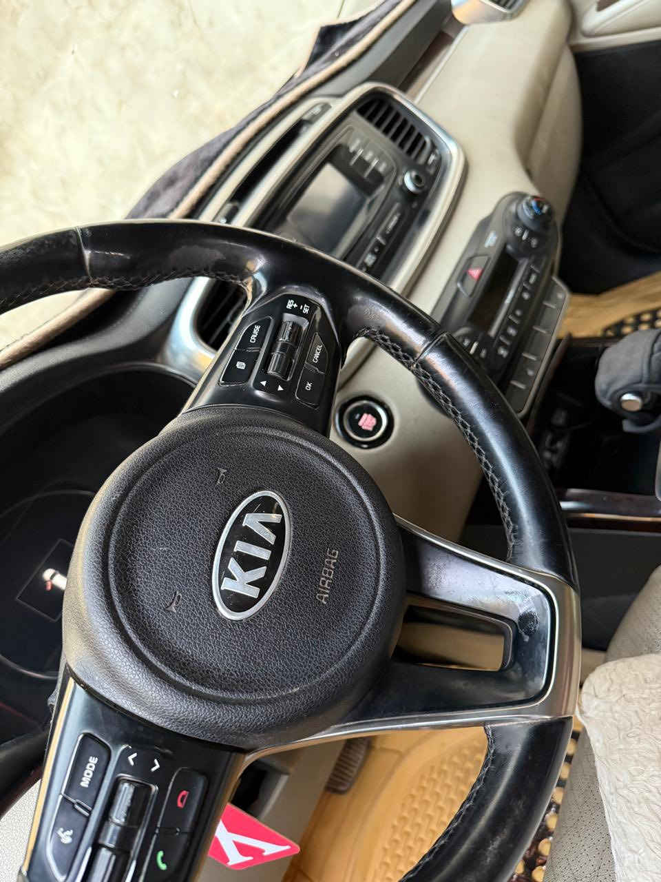 سلام عليكم للبيع موديل 2016
وارد امريكي بيهة جاملغين وبنيد فقط بدون دواخل

محرك 2000 سوبر 
سنوية جديــدة 

سيارة نضيفة وحلوة 
مكاني كربلاء 

سعر. 150$ ورقة وبيهة مجال قليل 

‭***********‬
‭0772681 1130‬
