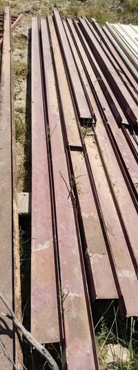 متوفر شيلمان بلجيكي اصلي متوفر جميع الاحجام مستخدم قليل لشراي او اي اس...