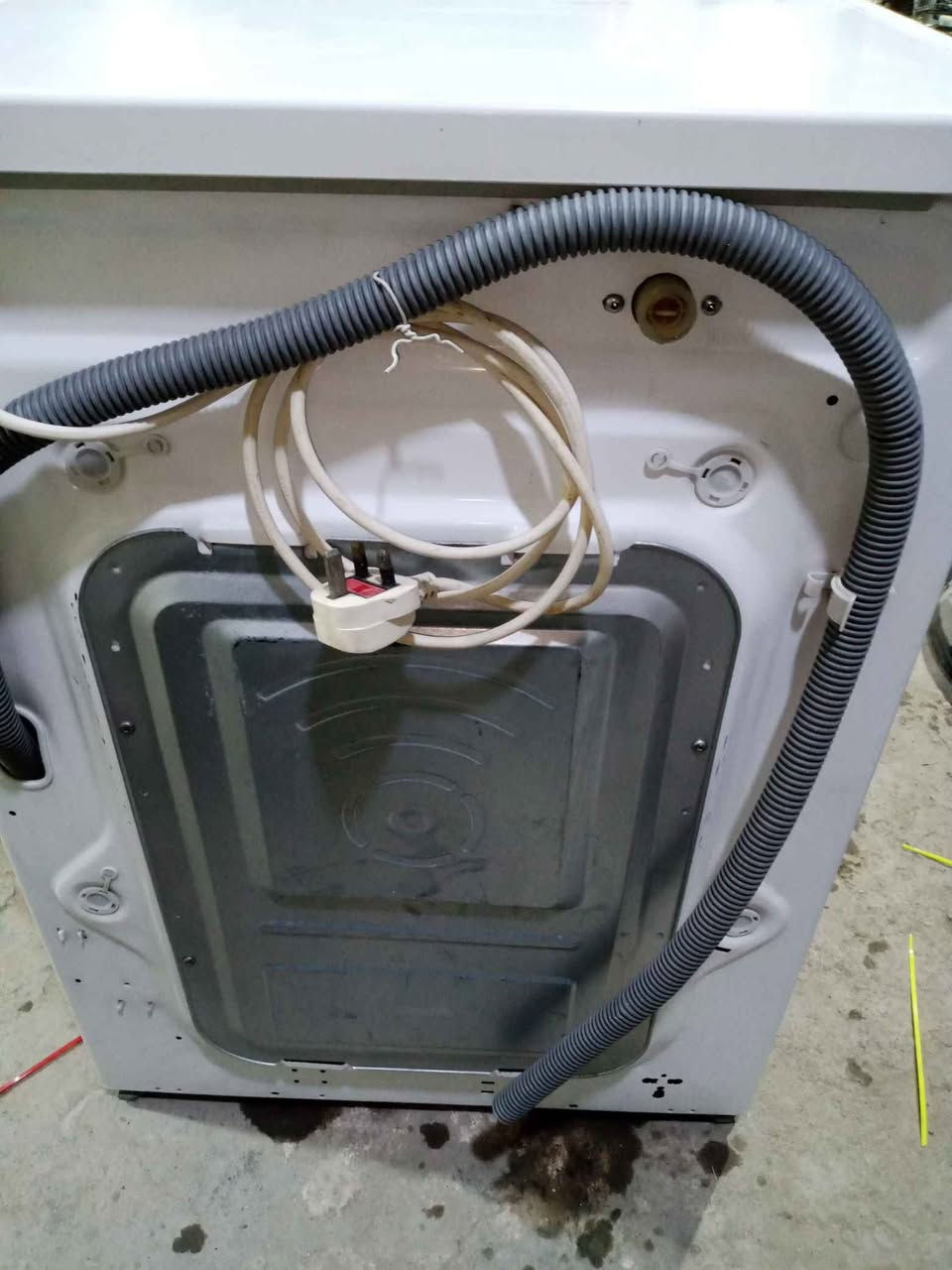 للبيع. غساله فول اوتوماتيك ال جي 8كيلو . نظيفه جدا بدون اي تصليح ولا عطل . سعر 225الف .شرط الشغل والنظافة . مع توصيل . بغداد, العراق


**إذا كنت صاحب هذا الإعلان وتريد حذفه لأي سبب، رجاءا أرسل رسالة إلى الدعم الفني**