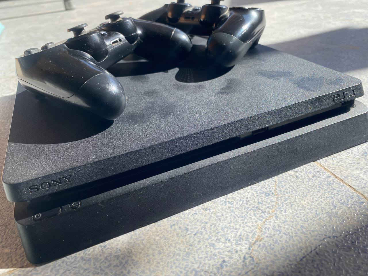 السلام عليكم
بلي فور سلم مهكر نضام 11.2 نص تيرا نوع التهكير قرص مكفول كفاله عامه مامفتوح لوك ستيكر
بي 6 العاب ومن ضمنهن فيفا 26 وبيس 21
جوستكات وحده اصلي وحده تجاري
العنوان بابل_الهاشميه
السعر 260 وبي مجال🤑


**إذا كنت صاحب هذا الإعلان وتريد حذفه لأي سبب، رجاءا أرسل رسالة إلى الدعم الفني**