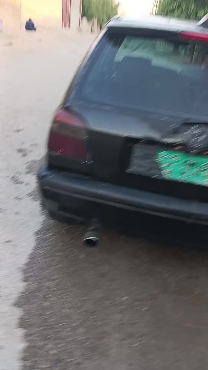 12$
شوێن حاجیاوە 
***********

