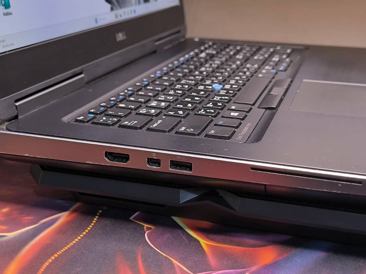 💻 عرض قوي ومميز! لا يفوّتك 🔥
🔹 Dell Precision 7710
🔹 معالج: Core i7 الجيل السادس HQ (أداء قوي)
🔹 رام: 8GB DDR4 (قابل للتطوير)
🔹 هارد: 256GB SSD (قابل للتطوير)
🔹 شاشة: 17.3 إنج FHD (كبيرة وواضحة)
🔹 كرت شاشة: NVIDIA 4GB + Intel 4GB
🔹 كيبورد: عربي + إنكليزي (ستيكر مرتب)
💰 السعر: 350,000 دينار فقط
🚚 توصيل مجاني لجميع محافظات العراق
🎯 شنو يميز الجهاز؟ ✔️ جهاز قوي للأعمال الثقيلة
✔️ مناسب للطلاب والمهندسين والمصممين
✔️ شاشة كبيرة مريحة للعين
✔️ أداء ممتاز بالبرامج الثقيلة
⚙️ شنو يشغّل؟ 💻 برامج الأوفيس (Word, Excel, PowerPoint)
🎨 برامج التصميم مثل Photoshop وAutoCAD
🎬 المونتاج الخفيف إلى المتوسط
🌐 تصفح + يوتيوب + دراسة أونلاين
🎮 ألعاب متوسطة مثل GTA V وPES
🎁 هدايا مجانية ويا الجهاز: 🎒 حقيبة لابتوب
🖱️ ماوس
🖱️ ماوس باد
🚛 شاحنة لابتوب
📦 تغليف احترافي وآمن
🛡️ ضمان وراحة بالك: ✔️ فحص الجهاز يم المندوب قبل الاستلام
✔️ ضمان 7 أيام بعد الاستلام
🔁 استبدال في حال وجود خلل
📩 راسلنا خاص واحجز جهازك 🔥


**إذا كنت صاحب هذا الإعلان وتريد حذفه لأي سبب، رجاءا أرسل رسالة إلى الدعم الفني**