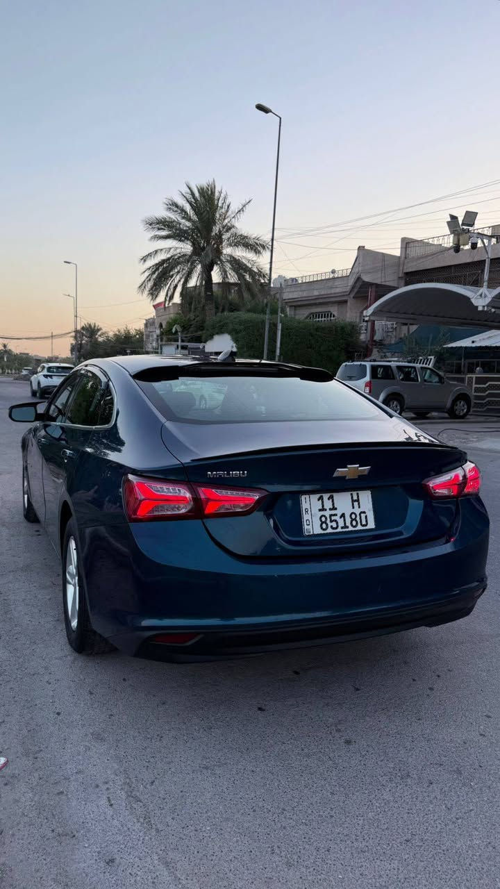 سلام عليكم اخوان للبيع ماليبو ٢٠١٩ مكينه ١٥٠٠ تيربو  سياره جديده بمعنه الكلمه موصفات معروفه ما عده الفتحه تخم تاير جديد تبريد تدفه شغال سياره عله وضع الشركه بيهه قطعه وحده صبغ جاملغ جهت سايق صبغ صبغ مو تبديل فقط صبغ سياره جديده ماشيه ١٤٥ عنواني الحسينيه الراشديه
رقم ***********
سعر ١١٧ وبيهه مجال للطيبين 
الي متعجبه السياره يعبر المنشور وشكراً
