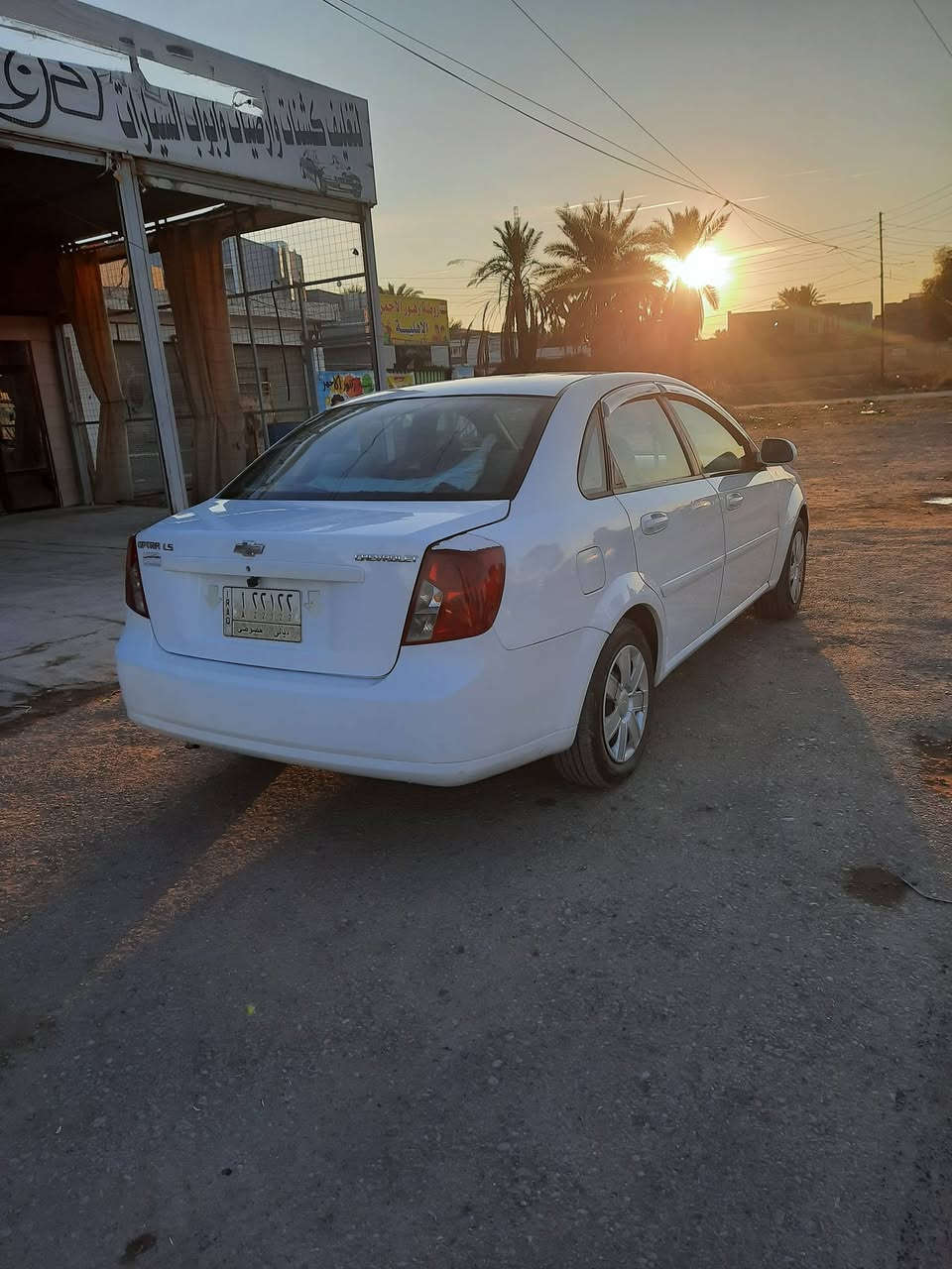 سلام عليكم
للبيع فقط 
اوبترا 11
السيارة نضيفه كير ومحرك مكفول وجديد الكهربائية شغاله 
صدر أمامي خلفي جديد 
تخم تاير جديد 
السنوية جديدة 
العنوان ديالى الوجيهية 
السعر 80 وبي مجال غير متواجد على الفيس 
الاتصال على 
***********
***********
