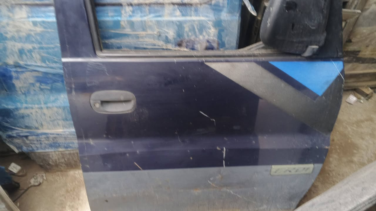 سلام عليكم كصة ليبرو لون حبري  وبيبانهة واكسل مكينة مسكر كير اوتو تريد شد تري  بدون شد كلة يرجع بلادي ٣ ايام وتستلمهة مكاني بغداد كمالية  الكصةماشية  ٠٠٠   ٣٠  *********** للستفسار غير متواجد علنت ويوجد كصات ٢٠٠٧ مسكر
