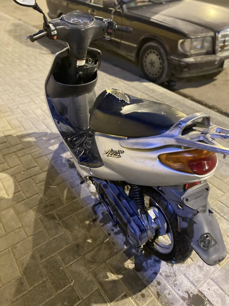 دراجه اكزز نظيفه وحلوه تشتغل سلف و كهربائيات شغاله ما ناقصه شي  بلعافيه على الياخذه سعره 600


**إذا كنت صاحب هذا الإعلان وتريد حذفه لأي سبب، رجاءا أرسل رسالة إلى الدعم الفني**