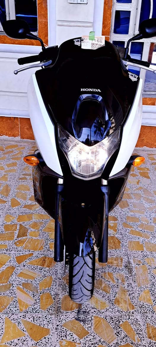 هوندا فاز دراجه رمبه مكفوله


**إذا كنت صاحب هذا الإعلان وتريد حذفه لأي سبب، رجاءا أرسل رسالة إلى الدعم الفني**