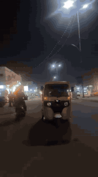 ‏سلام عليكم تكت أوراق للبيع الشرا يجي خاص وأعطيت تفاصيلها ￼***********
