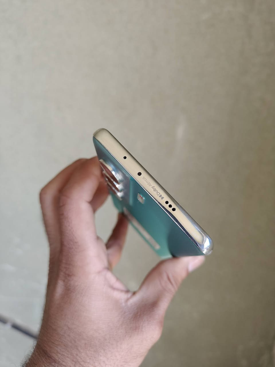 سلام عليكم للبيع TECNO CAMON 40 Pro 5G
الجهاز بي كسر بل شاشة موضح بل صور 
الجهاز كلش طبيعي مكفول من العطل أو التصليح
السعر 200 وبي مجال أتصل لمعرفة التفاصيل
***********
