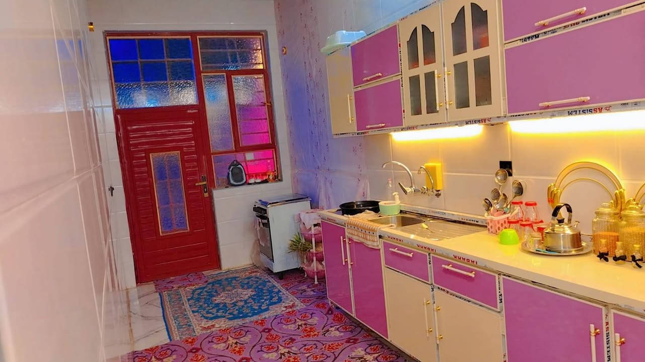 بيت للبيع ١٣٠ متر طابقين
طويريج الرُشيدة
واجهة ٦م    نزال  ٢٣م      السعر (85 مليون)
يحتوي على 
الطابق الأرضي ـ طارمة واسعة -مطبخ-صالة-صحيات -مجموعه مغاسل--غرفة نوم -- استقبال
-----------
الطابق الثاني/ غرفة نوم -مطبخ -صالة- صحيات 

البناء طابوگ
السقف كونكريت
للتواصل الاتصال بنا على الرقم التالي 
‏‪0770 423 9664‬‏
أو مراسلتنا على الماسنجر
