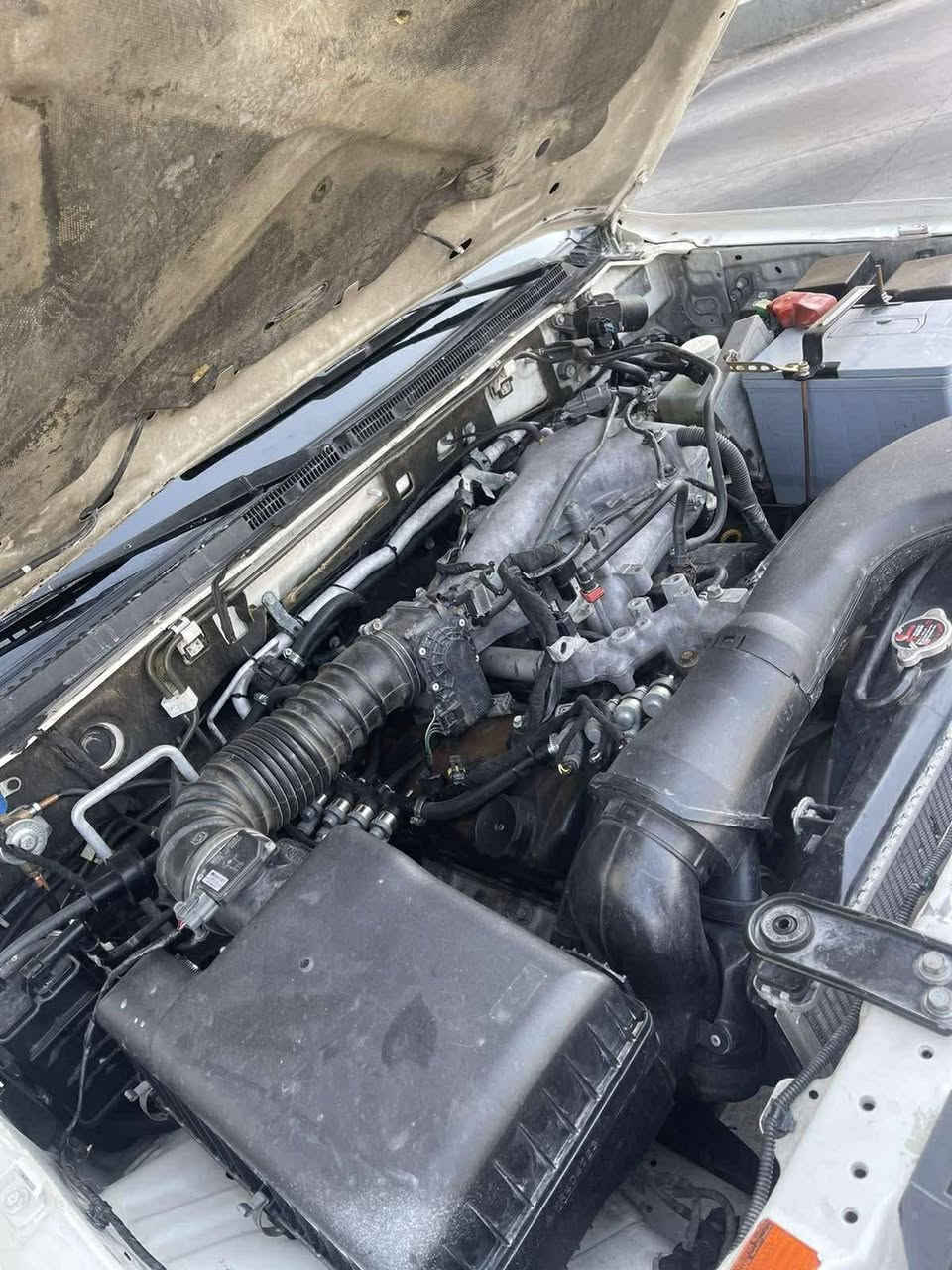 پاجیرۆ 2014 فوول فوول مواسەفات "حبتور" 
پانۆراما و دەبڵ ئەکسل و ناو زەرد و کوشن کارەبا ئاوێنە کارەبایی و ئیمپریفایەری بیلادی و تەبرید مەرکەزی و زۆر مواسەفاتی تر.
گێڕ و مەکینە و دەبڵ ئەکسل و تەبرید و هەموو شتێکی بەشەرت، سەیارەیەکی زۆر جوان و تازەیە سێ پارچەی بۆیاخە بێ ناوگرتن و بێ ئێرباگ، سەیارەکە تەنها کێشەی بەناوکردنی "تحویل" هەیە. نرخی 105 گەڵا و معامەلەیە
*********** السليمانية, العراق
