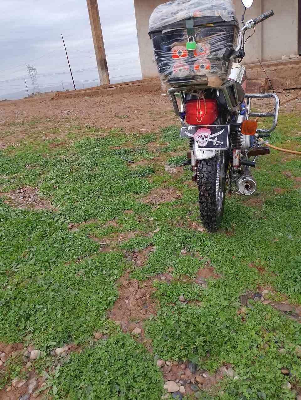 السلام عليكم ماطور للبيع بارت 2018 السعر 250 وبي مجال مراوس يرهم شعندك نزل الستفسار على هاذ الرقم  *********** العنوان الكسك
