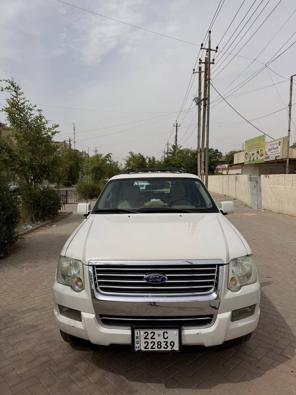فورد اكسبلور 2010 خليجي مكفولة فول مواصفات فتحه كشنات جلد تدفئة كشن ٧ راكب كير و محرك جديد صدر جديد تخم تاير الفور ويل شغال  جديد هزة و سنوية و رقم جديد تحويل او وكالة السعر ١١٠ مكانه بغداد الرقم ***********
