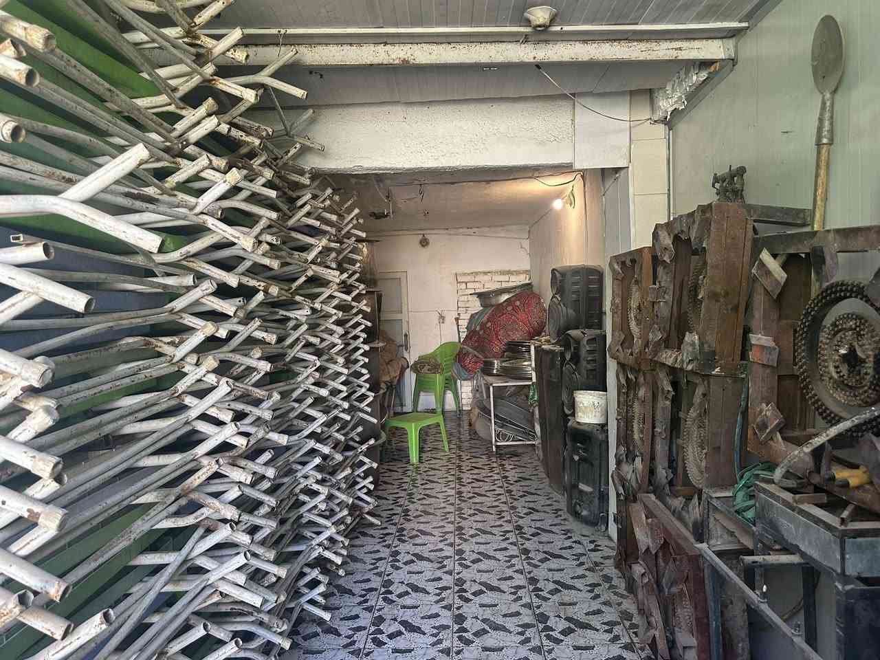 بيع  غراض تجهيز مبردات 4 جادر وطباخات جدورة طبلات سماعات محل كامل للبيع الاستفسار ***********
