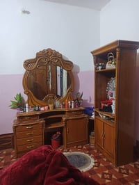 غرفه اخشاب صاج نضافه فول السعر 600وبيه مجال ال تصال وتساب07505790991