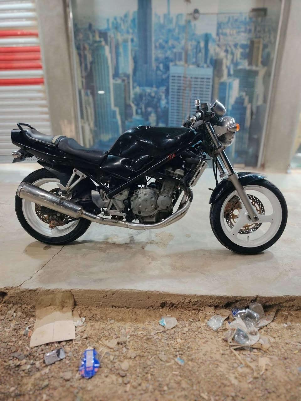 باندا ربع لبيع مكانهه بغداد تقاطع نهروان لستفسار ***********
