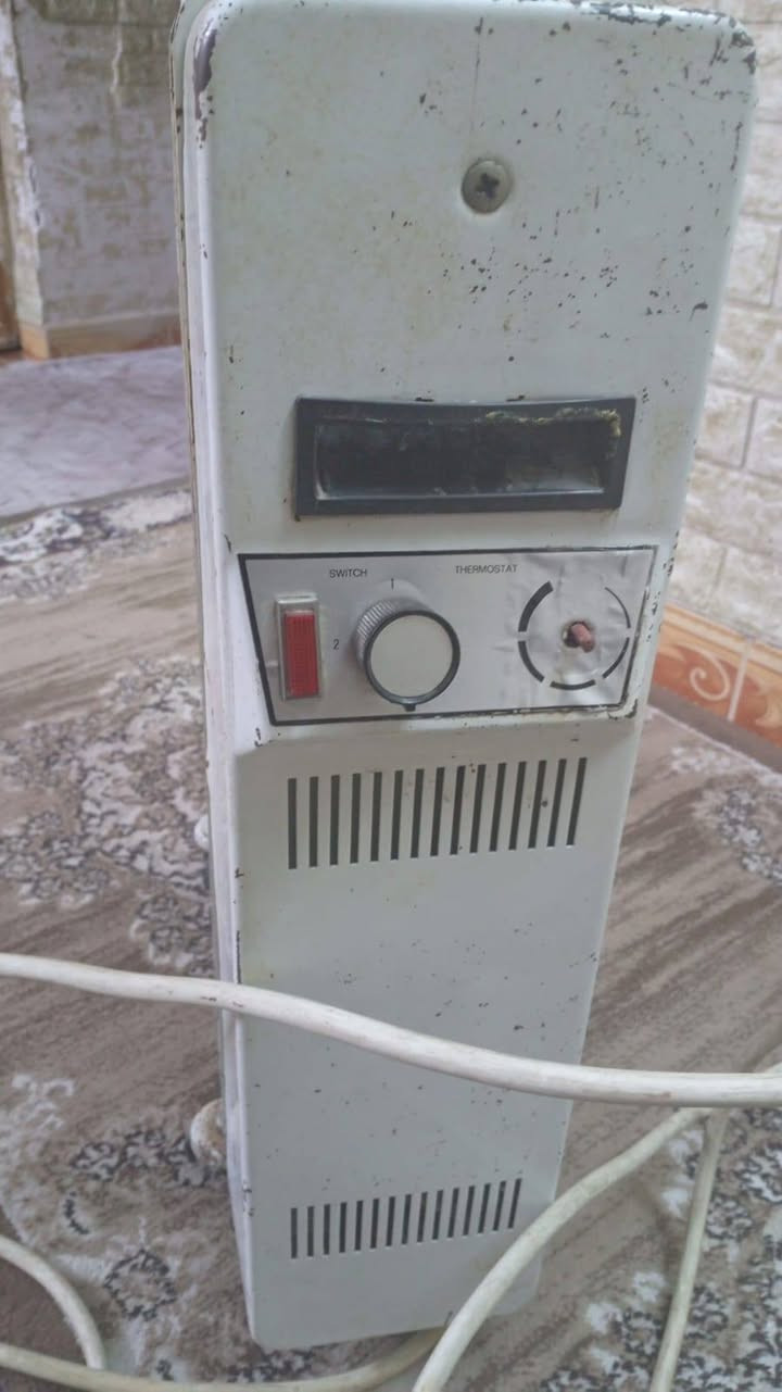 السلام عليكم صوبه زيتيه شغال نضيفه السعر 30 الف وهاي رقمي ***********
