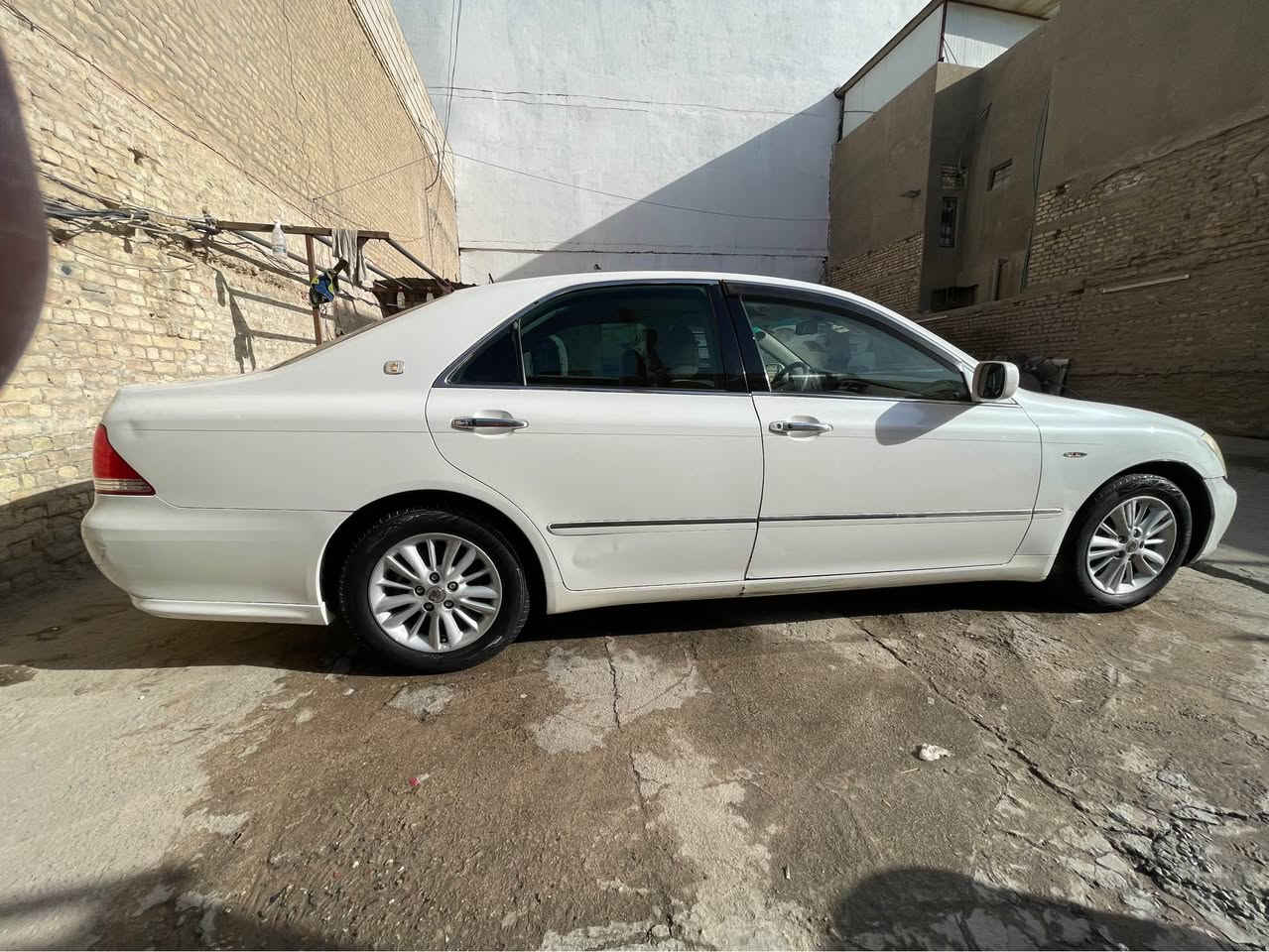 شاهينة  2004 معلاية2014 اصولية و بدون تلاعب برقم الشاصي مكمل معاملة واصلة للتخمين و باقية
رقم بصرة بـ اسمي 
السعر 115$
التلفون : ***********
البصرة البصرة, العراق

