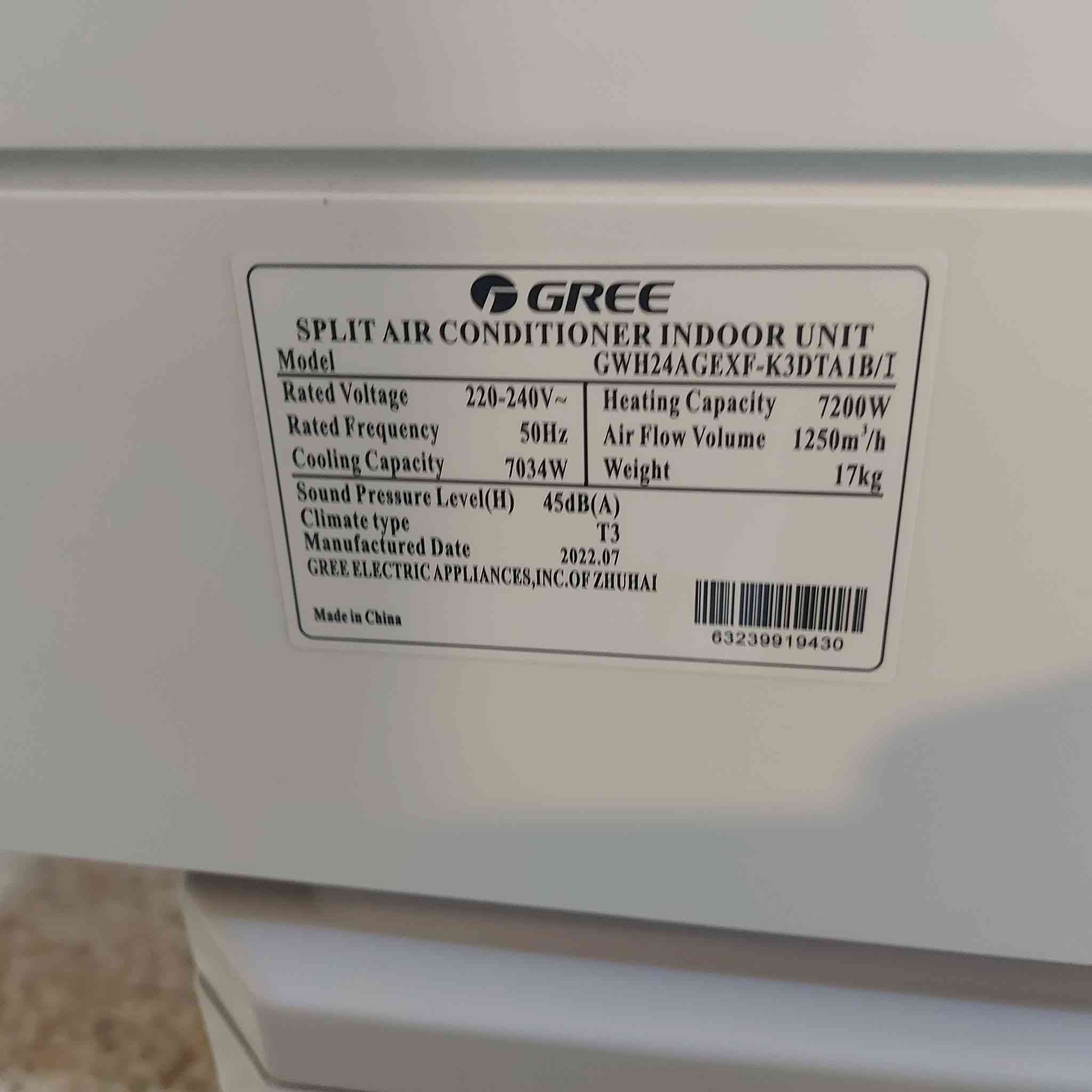 سبلت كري انفريتر ٢طن
نظافة ١٠٠% غاز 410 حديث 
فقط بارد
***********
***********
للبيع سبالت مستعمله وجديد العنوان بغداد جميلة
