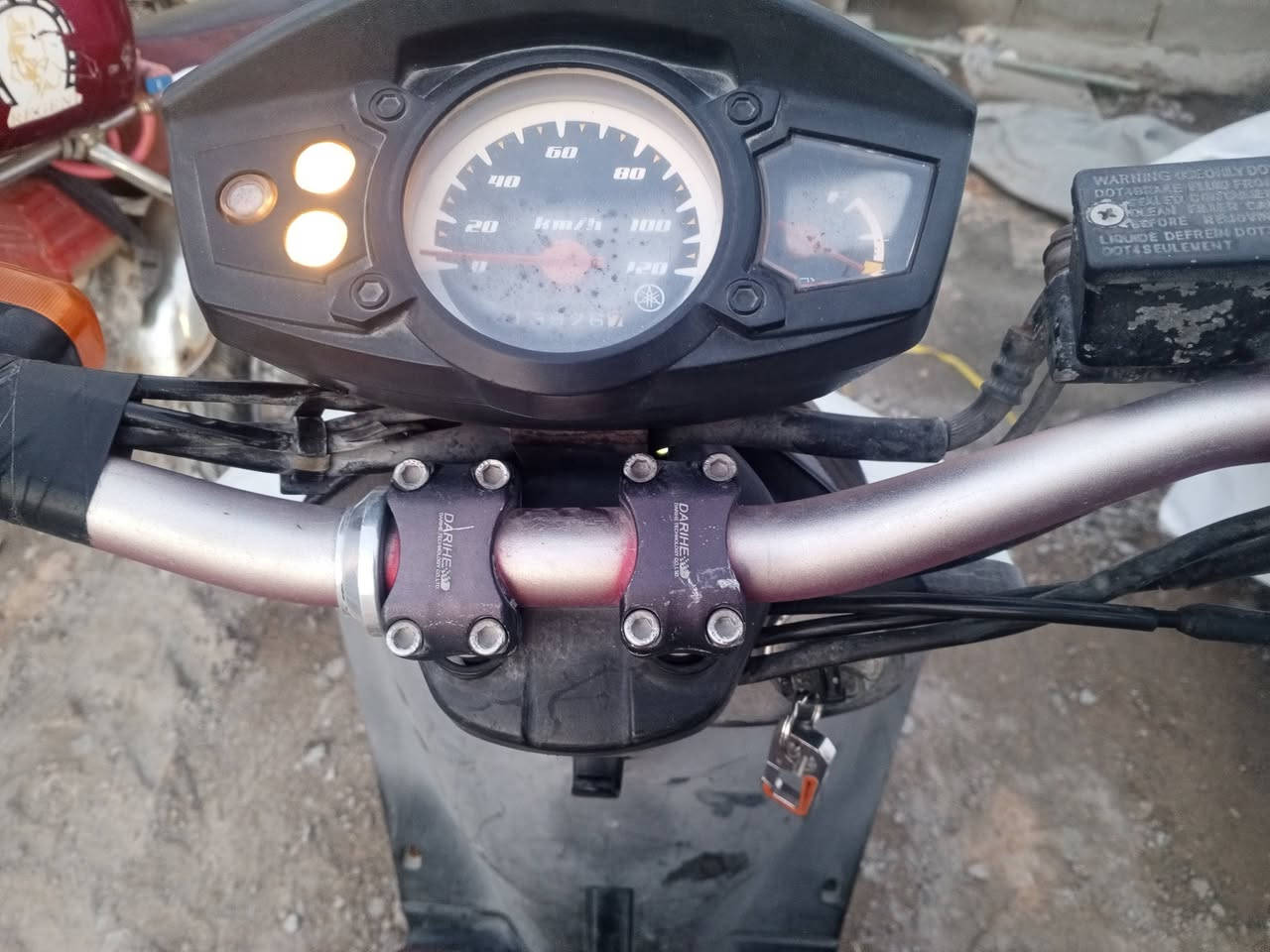 السلام عليكم سنكس جبلي موديل 2014 كهربائيات شغاله نكره سلف مكينه ماملعوب بيه كفرات ختم واحد مكانه الدوره ابو دشير السعر 950 وبيه مجال حك الجيه ‏‪***********‬‏
