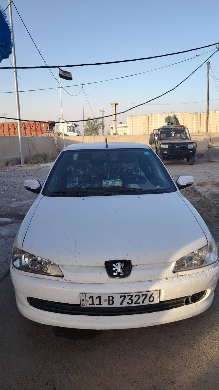 بيجو رقم بغداد دولي تحويل ثاني يوم
مكينه وكير شرط
صدر نظيف
كهربائيات بلاد
تبريد ثلج
تايرات 
بيها فقط بولبرن ستيرن تعبان 
غرفتها نظيفه
ترايك للبصره
السعر 42 وبيها مجال
رقم صاحب السياره ‭0771 877 9198‬

