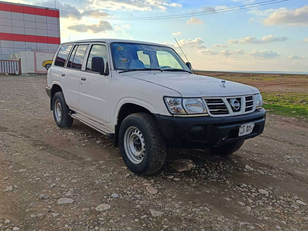 پاتڕۆڵ مۆدێل 2001 ئاڕمی پلاستیک سلێمانی بەشەرتی ئەوەلیات گێڕومەکینەو ئەکسل و دەبڵ ئەکسلی مەزبوتە سعری 43گڵاویەتۆزێک مەجال *********** ژ.م***********ناونیشان چەمچەماڵ شمشمل, السليمانية
