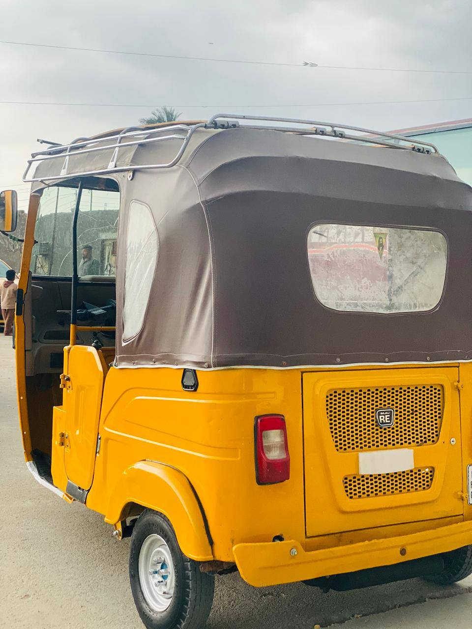 سلام عليكم تكتك البيع 21 شهر 11 رقم وسنويه رقم ذي قار كفاله كشر ومكينه بس دوس معمرات فقط
***********
مكاني ناصريه قضاء الدوايه
ابيع بدون سيبايه
