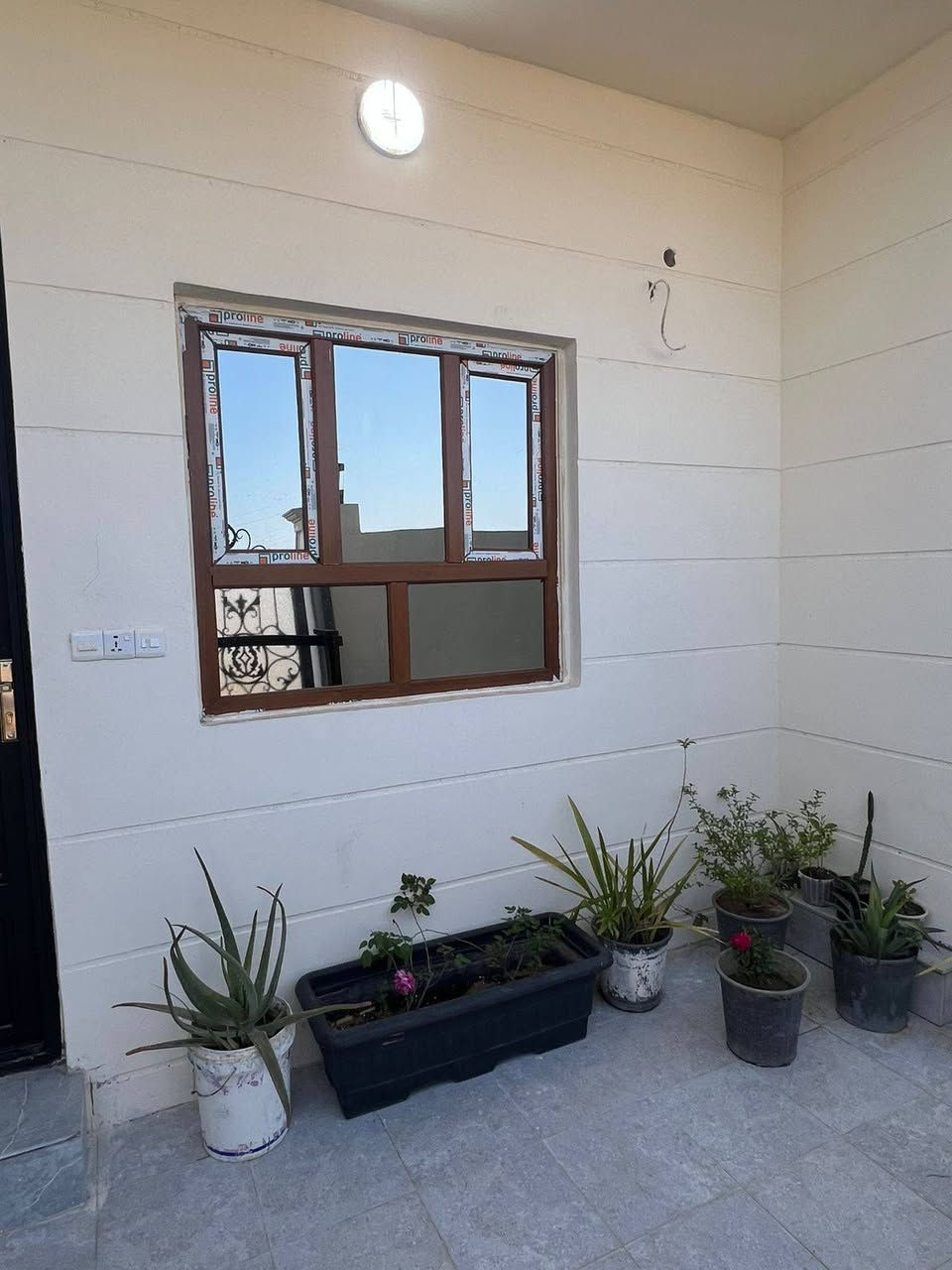 دار للبيع الديوام حي مخابرات
#المساحة الدار 150 متر واجه 10 نزال 15
#التفاصيل الدار 5 غرف نوم وصاله ستقبال مطبخ
3 مجموعات صحيات الدار شغل درجه اولى جناي
#شارع الدار 15 ركن على حديقه
#السعر ب137 مليون قابل للتفاوض
#للاستفسار الاتصال على رقم
☎️📞***********📞☎️
🔷🔰مكتب الامين للعقار على شارع 60 🔰🔷
