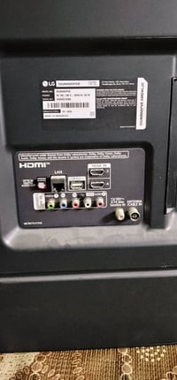 LG • ٢٠٢٠ • شاشة مكسورة