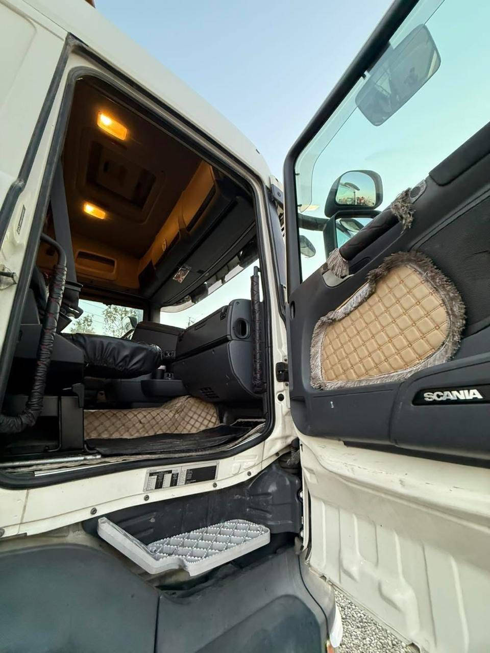 موديل 2011
حجم 420 R
مواصفات تبريد رتايدر ثلاجه فصل ربط اربيل 
سعر 240 $ بيه مجال 
معرض حجي رمضان اربيل كلك 
***********
***********
