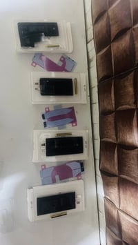 شاشة اكس ماكس • شاشة اكس • بطاريات