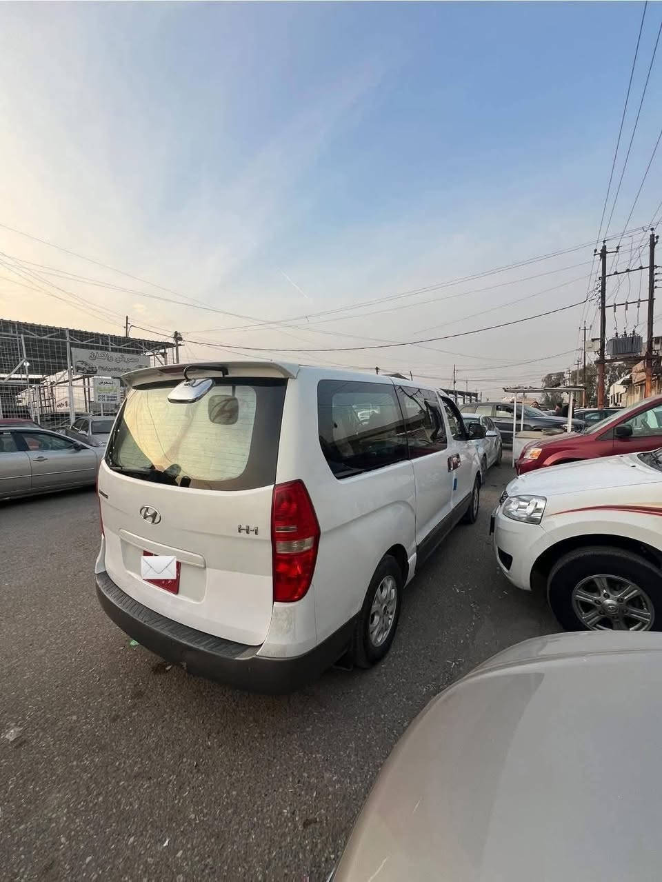 هونداي ستاركس 2011 
بلا صبغ رقم اربيل شرط تحويل 
عنوان موصل 
سعر 159 وبي مجال
للتواصل 

‭0770 088 9417‬

‭0751 507 5510‬
