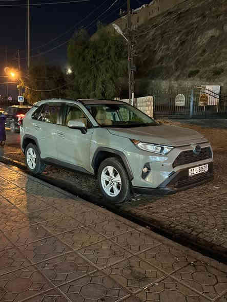 راف فور 2020 Xle فول بيع فقط بدون مراوس بغداد شارع فلسطين
باسمي رقم بغداد 
ناشر الحادث والسونار
مكينه وكير مكفولات 
بدون ايرباك وبدون تبديل
بيها شبر بجاملغ سكن 
بدون اي نقص السياره حتى تخم تاير ياباني بيها 
ماشيه 27 الف ميل 45 الف كيلو يعني
فتحه 
كشنات كهرباء 
رادار
السعر 215 وبيها مجال 
***********

راف فور 2020 Xle فول بيع فقط بدون مراوس بغداد شارع فلسطين
