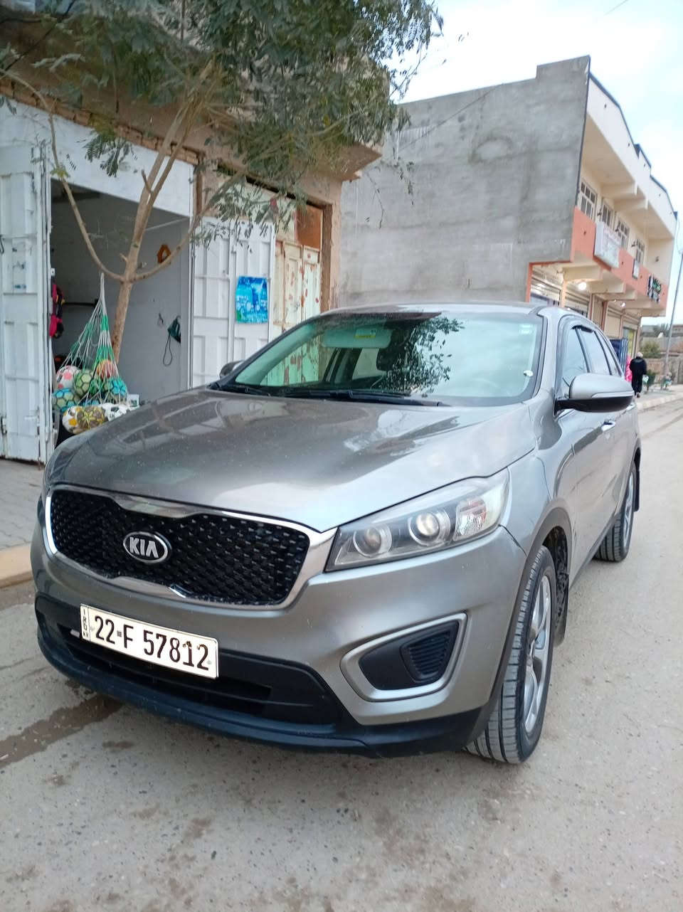 مكلف بلنشر سورينتوا 2017 رقم أربيل شرط التحويل ضرر بنيد فقط بدون دواخل محرك اربعه سلندر محرك مفتوح شرط كير محرك سياره جاهزه من كلشي السعر ١٧٠ وبيها مجال للاستفسار على الرقم فقط *********** مكان السياره صلاح الدين بيجي
