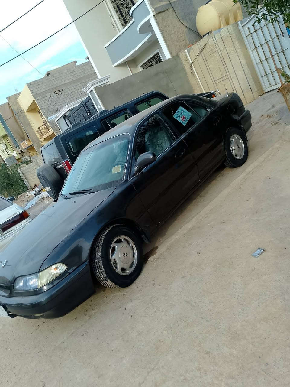 السلام عليكم سوناتا تو موديل 93سياره جديده بمعنه الكلمه ترايك وين ميعجبك تبريد ثلج كير محرك كفاله كهربائيات كلها شغاله صدر امامي خلفي كله جديد سياره مكفوله من طخه وضربه مصبوغه الجماليه  رقم بغداد تحويل ثاني يوم مكان سياره ديالى بعقوبة الاستفسار *********** متوفر ع خاص
