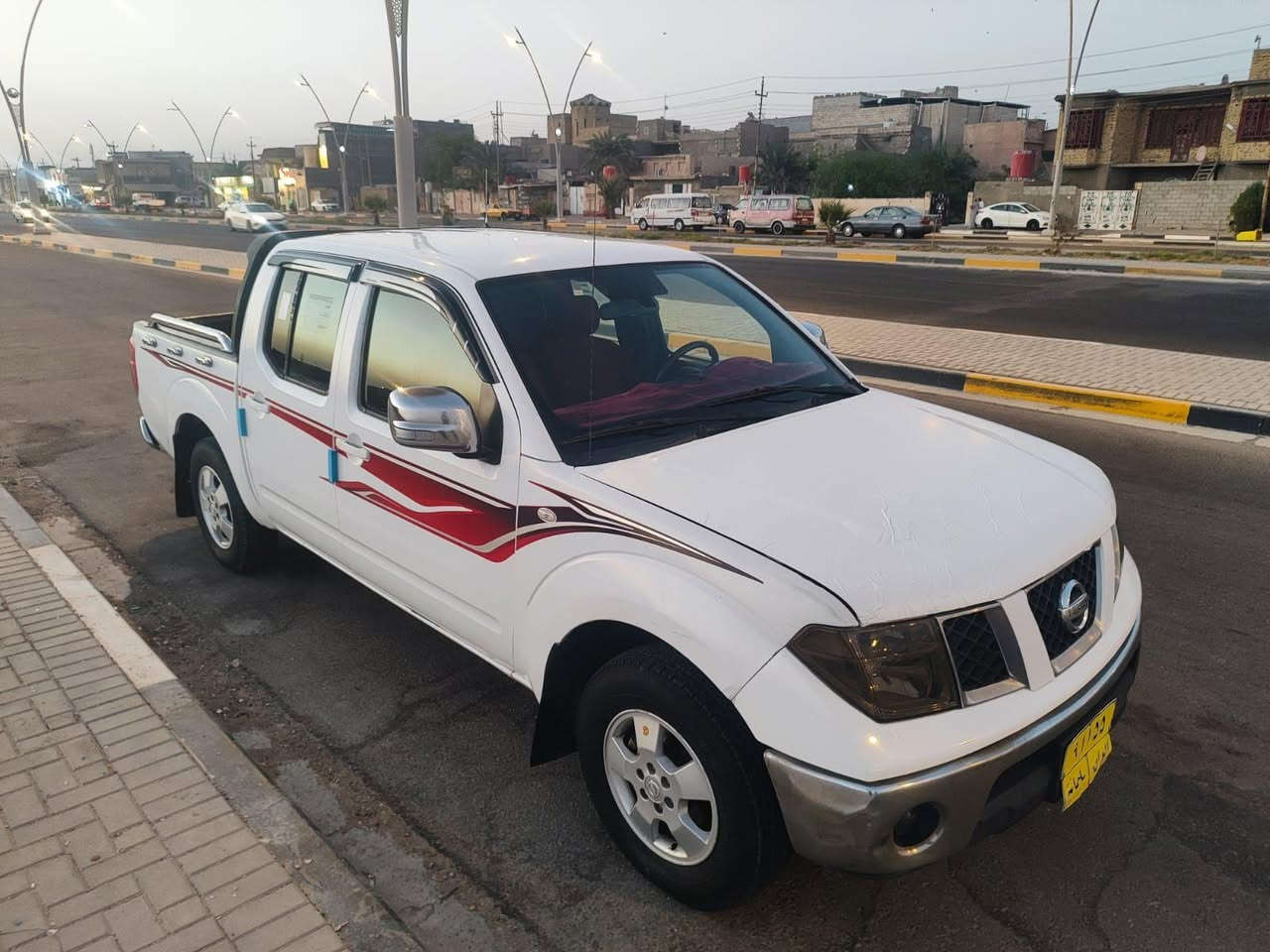 نيفارا موديل 13 شمالي سياره جديده بيها مكانات صبغ لاستفسار *********** السونار موجود السعر 90 وبيها مجال حي المهندسين بصره كير عادي مكينه مفتوحه لاتنقيص لاتبخير سنويه منتهيه البصرة, العراق
