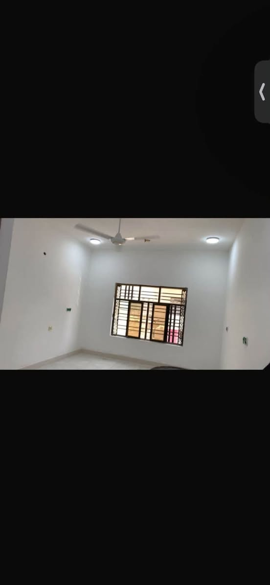 للبيع � بيت للبيع – البصرة / التنومة / الصالحية 🏡
🔹 الموقع: التنومة – الصالحية
🔹 المساحة: 130 متر
🔹 نوع السند: طابو زراعي
💰 السعر: 160 مليون دينار عراقي

📞 للاستفسار والمعاينة، يرجى التواصل على الرقم: (***********
***********).

فرصة مناسبة للراغبين بالشراء، والله الموفق
